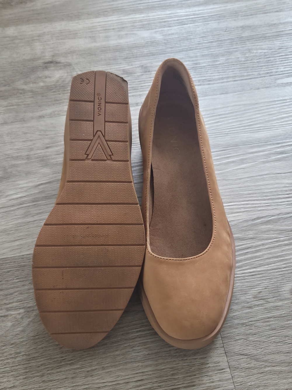 Vionic Tan Wedge Pumps for Women - Picture 4 of 7